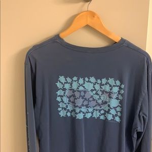 Navy Vineyard Vines Long sleeve Tee